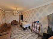 Satılır 3 otaqlı 65 m2 köhnə tikili Y.Günəşli