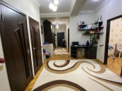 Satılır 4 otaqlı 140 m2 yeni tikili Biləcəri