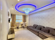 Satılır 3 otaqlı 132 m2 yeni tikili İnşaatçılar m.