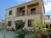 Satılır 5 otaqlı 190 m2 həyət evi Binə