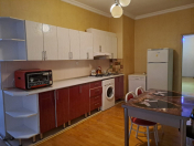 İcarəyə verilir 3 otaqlı 116 m2 yeni tikili Nəriman Nərimanov m.
