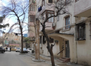 Satılır 3 otaqlı 66 m2 köhnə tikili 4 mkr