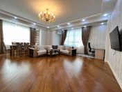 İcarəyə verilir 3 otaqlı 150 m2 yeni tikili 28 May m.