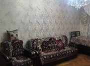 Satılır 5 otaqlı 120 m2 köhnə tikili Ukrayna dairəsi