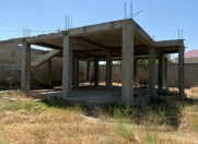 Satılır 6 otaqlı 2500 m2 bağ evi Novxanı