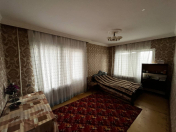 Satılır 3 otaqlı 90 m2 köhnə tikili Neftçilər m.