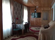 İcarəyə verilir 3 otaqlı 180 m2 yeni tikili Qəbələ