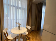 İcarəyə verilir 2 otaqlı 80 m2 yeni tikili 28 May m.