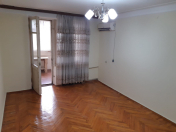 Satılır 2 otaqlı 60 m2 köhnə tikili Nəriman Nərimanov m.