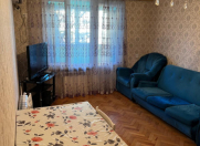 İcarəyə verilir 2 otaqlı 60 m2 köhnə tikili Gənclik m.