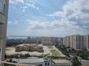 Satılır 4 otaqlı 130 m2 yeni tikili Həzi Aslanov m.