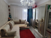 Satılır 1 otaqlı 45 m2 köhnə tikili Həzi Aslanov m.