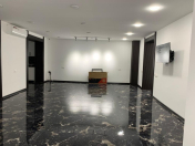 İcarəyə verilir 2 otaqlı 143 m2 obyekt Nəriman Nərimanov m.