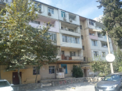 Satılır 2 otaqlı 42 m2 köhnə tikili Bakı Dövlət Universiteti