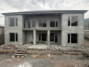 Satılır 9 otaqlı 200 m2 villa Şəki