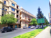 İcarəyə verilir 2 otaqlı 30 m2 obyekt 28 May m.