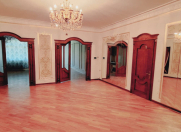 Satılır 4 otaqlı 186 m2 yeni tikili 28 may