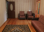 Satılır 2 otaqlı 60 m2 köhnə tikili 8 km