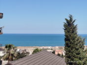 Satılır 3 otaqlı 72 m2 köhnə tikili Buzovna