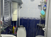 Satılır 3 otaqlı 60 m2 köhnə tikili İnşaatçılar m.