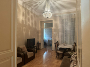 Satılır 3 otaqlı 65 m2 köhnə tikili 28 May m.