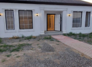 Satılır 3 otaqlı 300 m2 bağ evi Saray