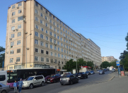 Satılır 4 otaqlı 110 m2 köhnə tikili İnşaatçılar m.