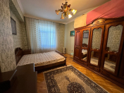 Satılır 3 otaqlı 120 m2 yeni tikili 8 mkr