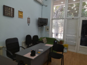 İcarəyə verilir 1 otaqlı 36 m2 ofis Nəriman Nərimanov parkı