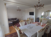 Satılır 5 otaqlı 110 m2 köhnə tikili İnşaatçılar m.