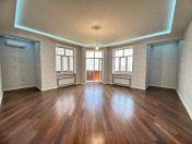 Satılır 4 otaqlı 206 m2 yeni tikili Nizami m.