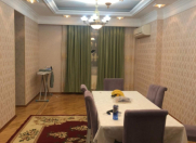 İcarəyə verilir 3 otaqlı 160 m2 yeni tikili Gənclik m.