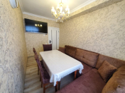 Satılır 2 otaqlı 70 m2 köhnə tikili Nərimanov r.