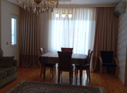 Satılır 4 otaqlı 85 m2 köhnə tikili Biləcəri