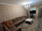 Satılır 4 otaqlı 105 m2 köhnə tikili 4 mkr