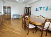 Satılır 3 otaqlı 115 m2 yeni tikili İnşaatçılar m.