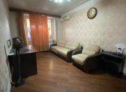 Satılır 2 otaqlı 48 m2 köhnə tikili Qara Qarayev m.