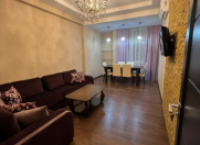 İcarəyə verilir 3 otaqlı 96 m2 yeni tikili Nizami m.