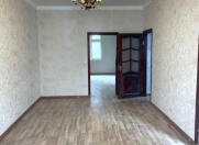 Satılır 2 otaqlı 68 m2 köhnə tikili 9 mkr