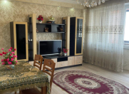 İcarəyə verilir 3 otaqlı 80 m2 köhnə tikili 28 May m.