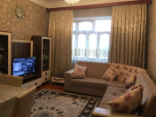 Satılır 3 otaqlı 70 m2 köhnə tikili Xalqlar Dostluğu m.