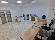 İcarəyə verilir 1 otaqlı 45 m2 ofis Elmlər Akademiyası m.