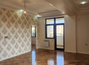 Satılır 3 otaqlı 100 m2 yeni tikili 2 mkr