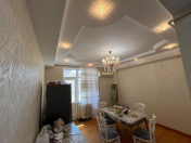 Satılır 3 otaqlı 120 m2 yeni tikili İnşaatçılar m.