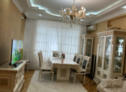 Satılır 4 otaqlı 137 m2 yeni tikili 5 mkr