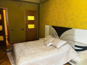 Satılır 3 otaqlı 130 m2 yeni tikili 3 mkr