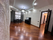 Satılır 3 otaqlı 116 m2 yeni tikili Memar Əcəmi m.