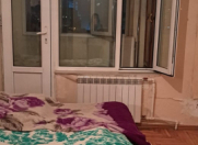 İcarəyə verilir 3 otaqlı 105 m2 köhnə tikili İnşaatçılar m.