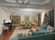 Satılır 4 otaqlı 160 m2 yeni tikili 8 km