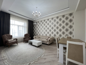 İcarəyə verilir 3 otaqlı 130 m2 yeni tikili Ağ şəhər